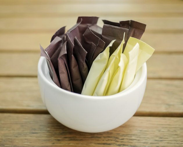 Brown and white sugar sticks