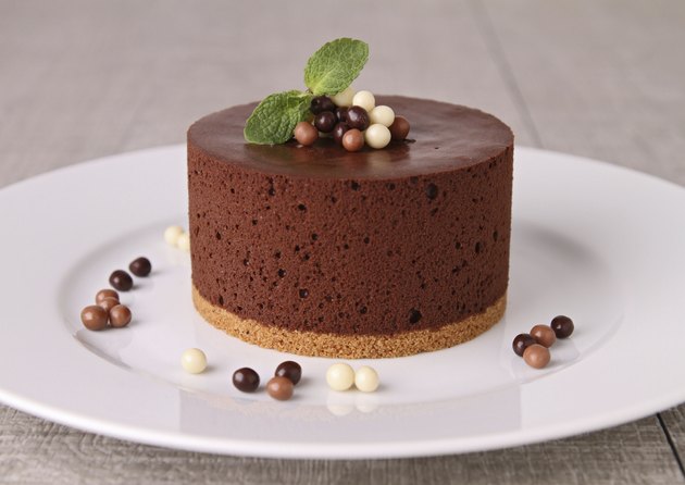 chocolate mousse cake