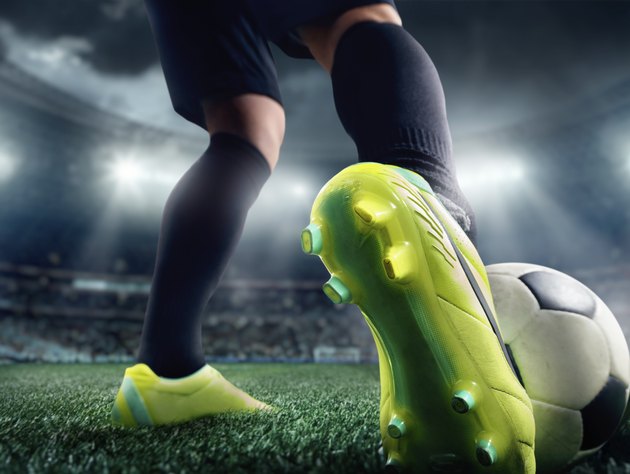 soccer-shoe-guide-turf-vs-indoor-vs-firm-ground-soccer-cleats-soccer