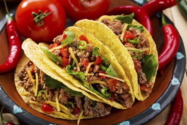 plate of tacos