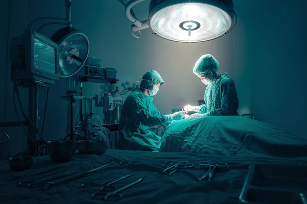 Surgeons team working