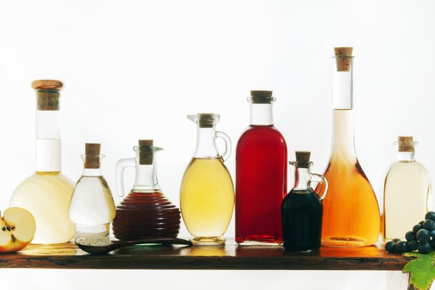 Different types of vinegar