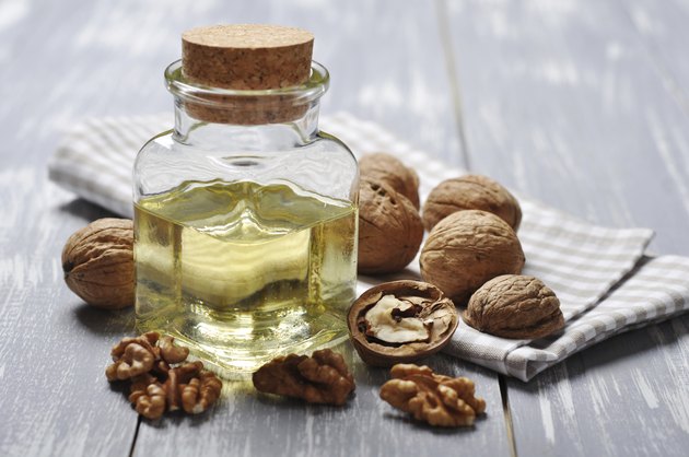 Walnut oil with nuts