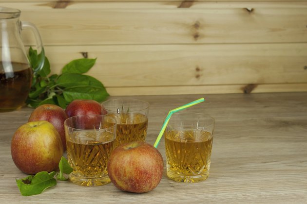 fresh apple juice, cool summer refreshment, diet drink with vitamins