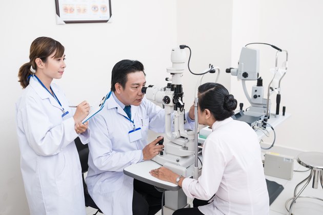 Checking up female patient