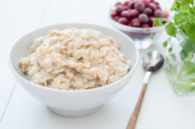 Does Oatmeal Go Bad and Lose Its Nutritional Value? | Livestrong.com