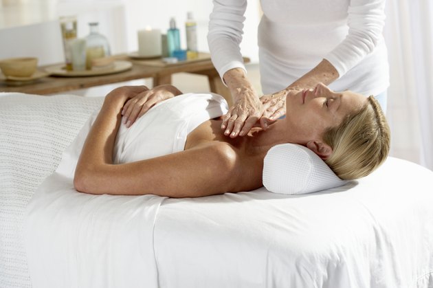 how-to-get-your-doctor-to-approve-massage-for-insurance-livestrong