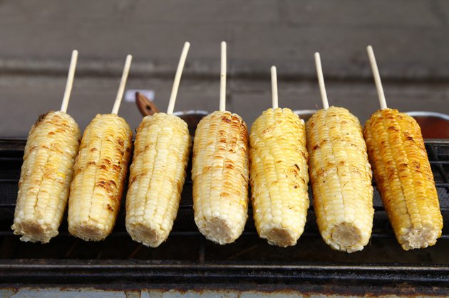 Grilled corn on the cob