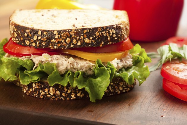 Tuna Sald Sandwich