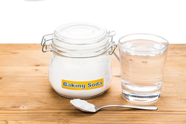 salt-baking-soda-for-cold-prevention-livestrong