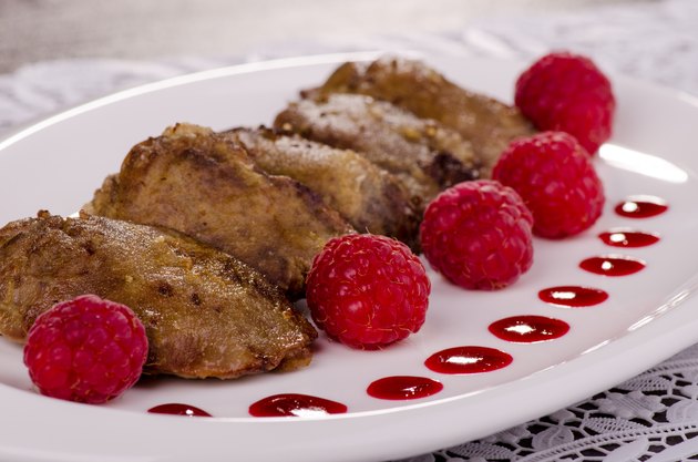 chicken liver with raspberry