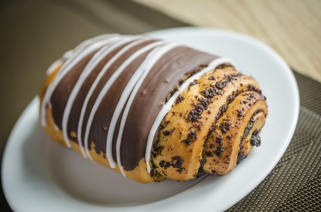 Chocolate bun with poppy seeds