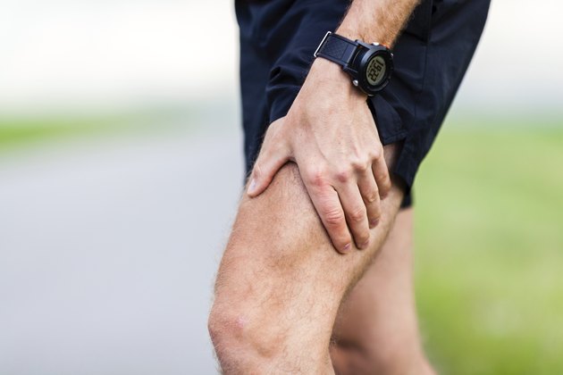 what-can-cause-leg-pain-when-walking-the-mayfair-clinic