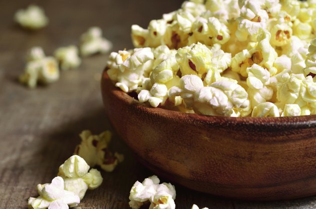 Bowl of popcorn .