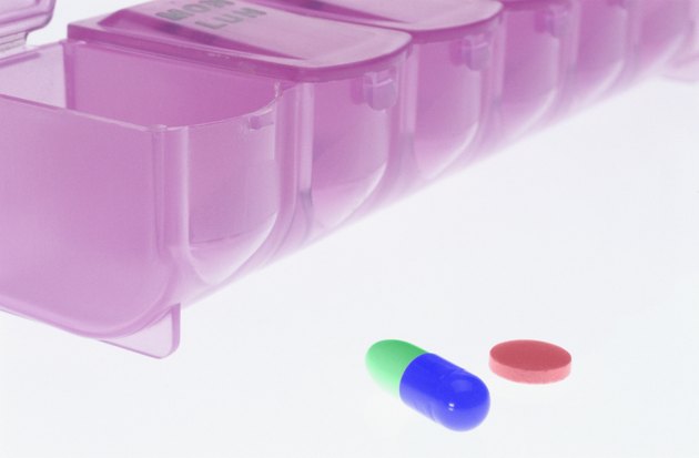 Weekly pill organizer