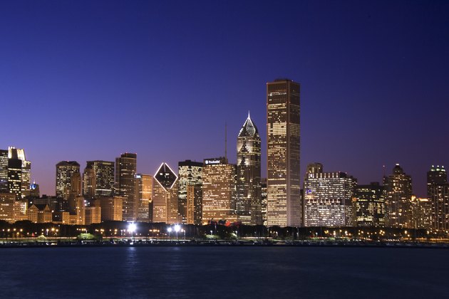 Chicago skyline at night