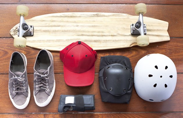 How to Stop on a Skateboard When Going Downhill | Livestrong.com