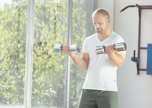 Weight lifting exercise at home