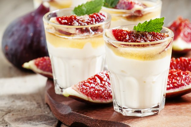 Creamy white yogurt with honey, figs and mint