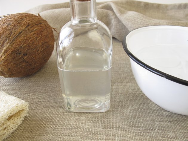 Coconut oil bath