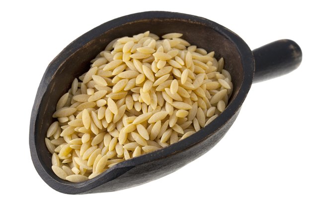 scoop of orzo pasta (rosa marina)
