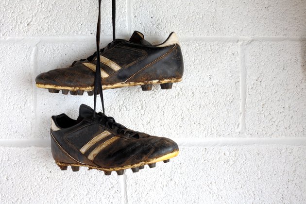 plastic cleats on turf