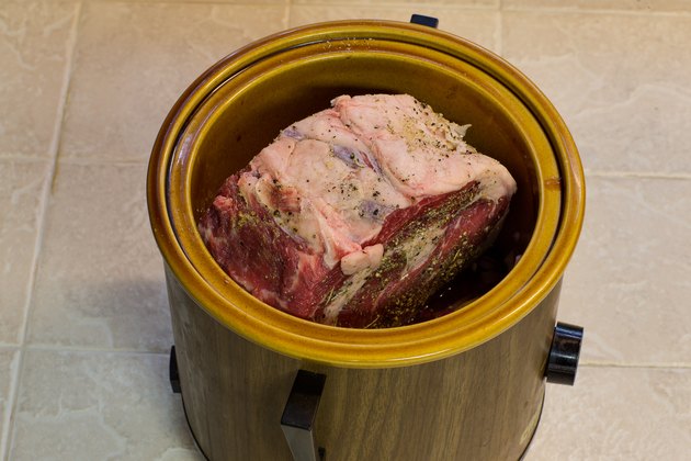 How to Cook a Prime Rib Roast in a Crock-Pot With ...
