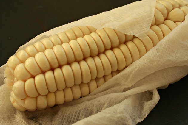 How to Cook Frozen Corn on the Cob Without Overcooking It | Livestrong.com