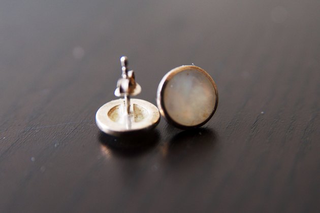 How to Sanitize Earrings | Livestrong.com