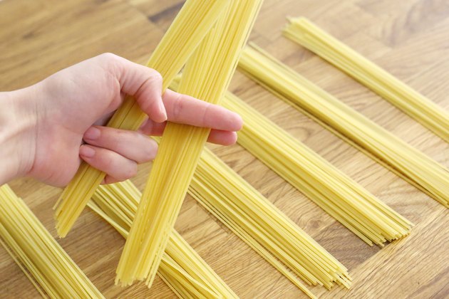 How To Measure The Correct Serving Size For Pasta Livestrong