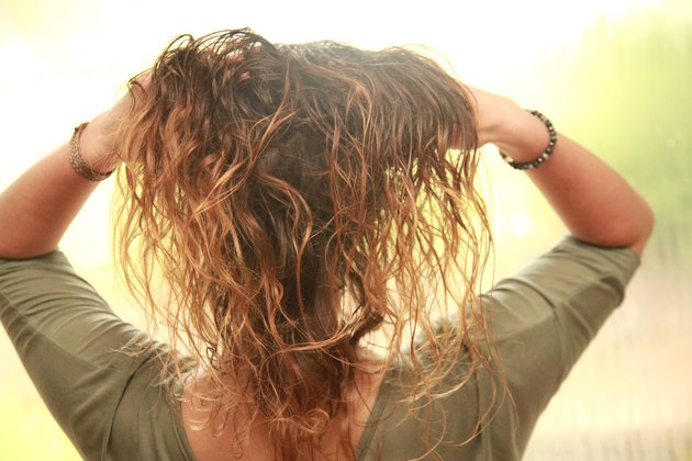 how-to-lighten-your-hair-in-the-sun-livestrong