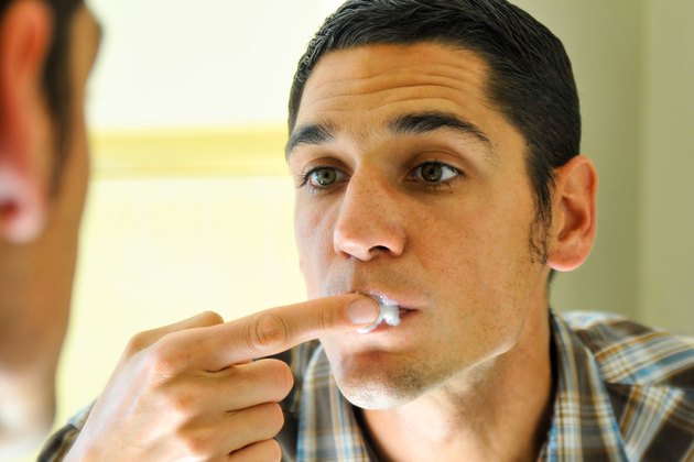 How To Remove Nicotine Stains From Lips