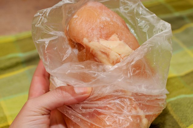 how-to-defrost-chicken-the-fastest-livestrong