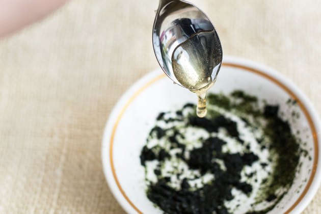 How To Make A Seaweed Facial Mask