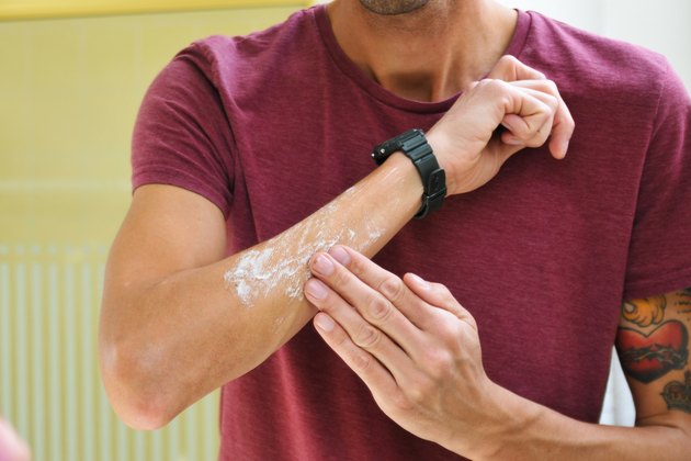 How to Get Rid of Acne on Your Arms | Livestrong.com