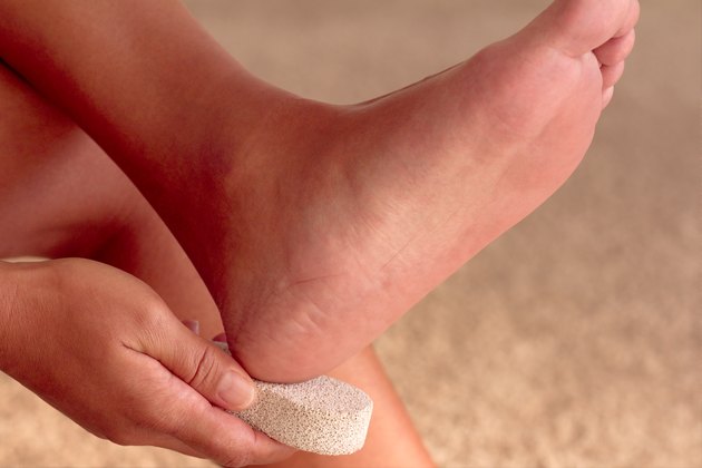 How To Soak Dry Cracked Feet Livestrongcom