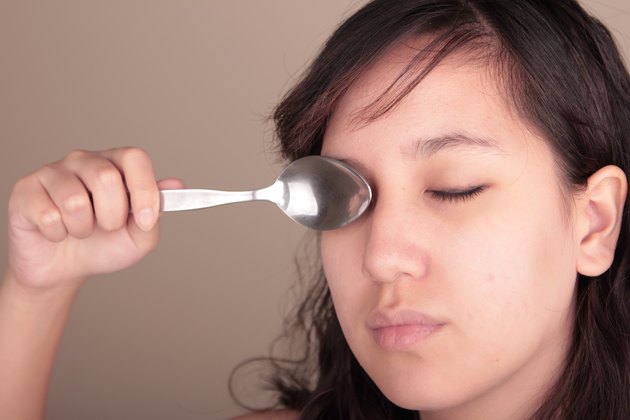 how-to-reduce-puffy-eyes-from-crying-livestrong