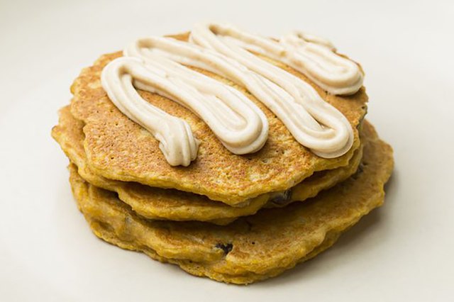 carrot cake pancakes with cream cheese frosting