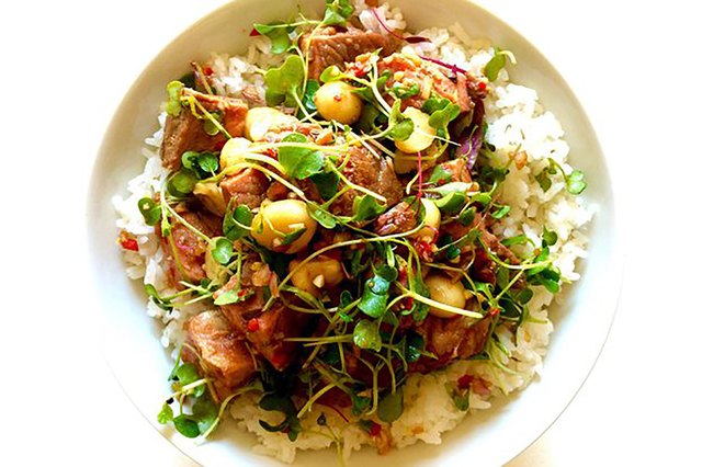 Steak and Macadamia Poke