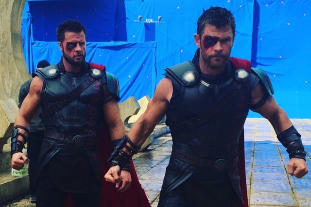 Chris Hemsworth and stunt double Bobby Holland Hanton on the set of “Thor: Ragnarock”
