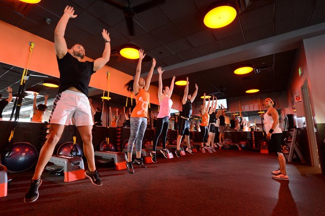 Here's What Happens to Your Brain Before Your First Orangetheory Class