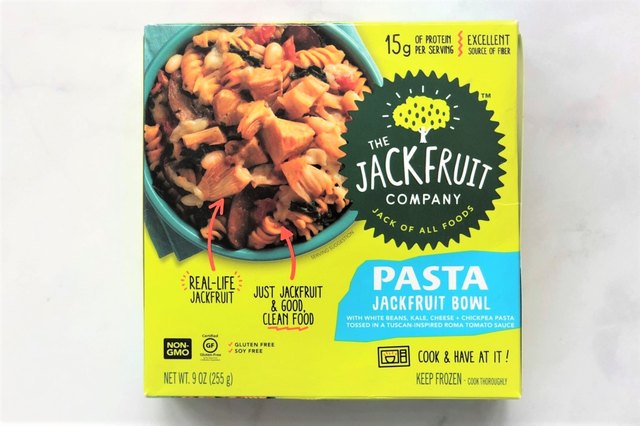 The Jackfruit Company Pasta Jackfruit Bowl is a frozen vegetarian entrée that gets much of its plant protein from chickpeas, pea protein, and white beans.