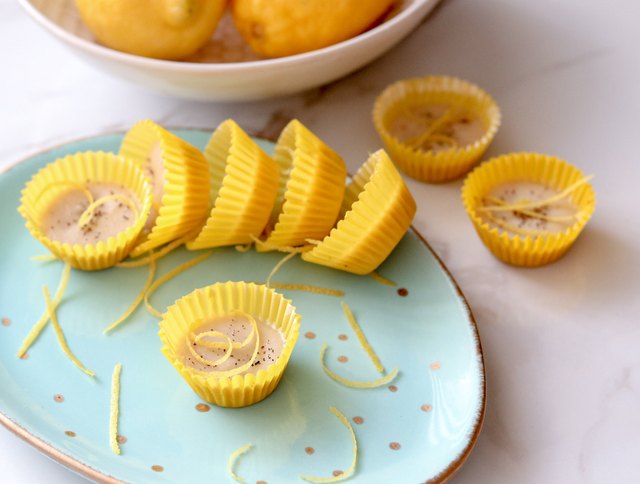 Lemon drop fat bombs