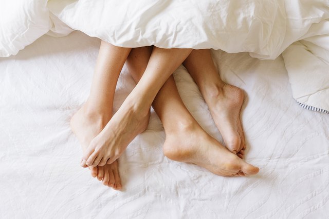 People Who Sleep Naked Can Brag About These Health