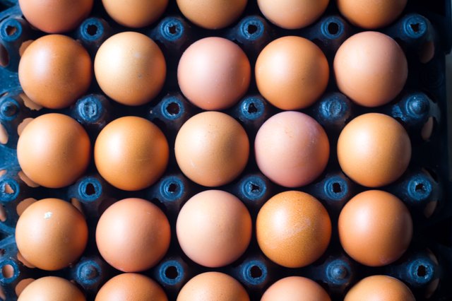 signs-of-eating-bad-eggs-livestrong