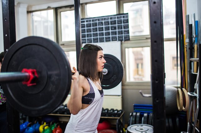 Ask a Trainer: When to Use Light Weights vs Heavy Weights