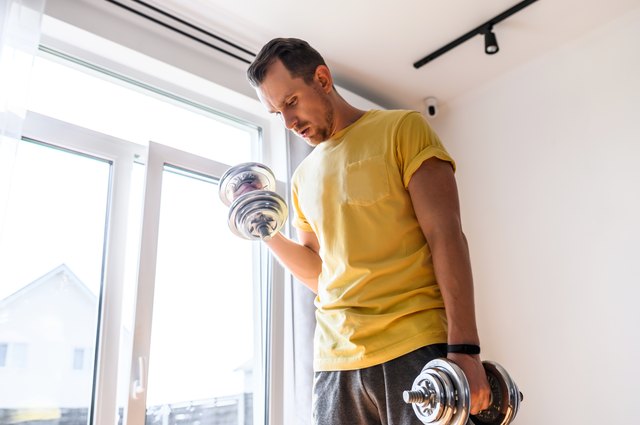 This 200 Rep Arm Workout Will Burn Out Your Biceps And Triceps Livestrong 3113