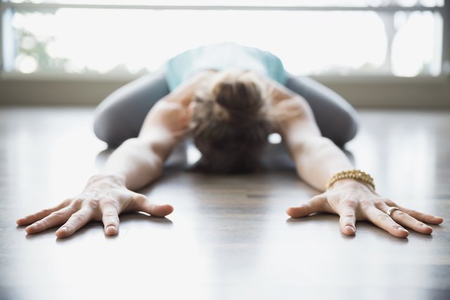 get-rid-of-pins-and-needles-in-your-hands-by-moving-your-head