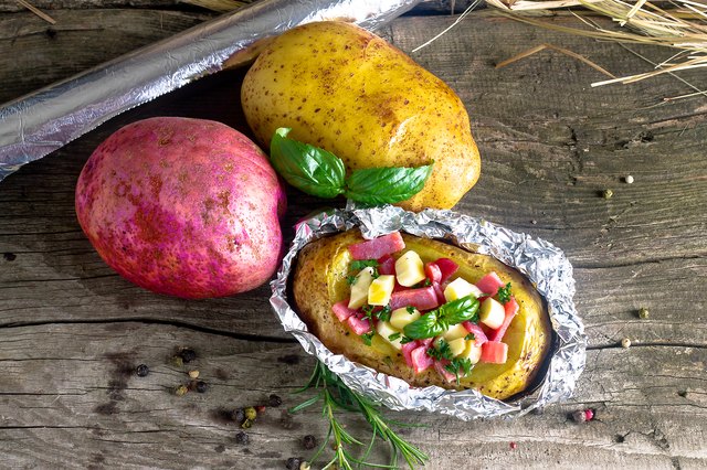 How to Bake FoilWrapped Potatoes