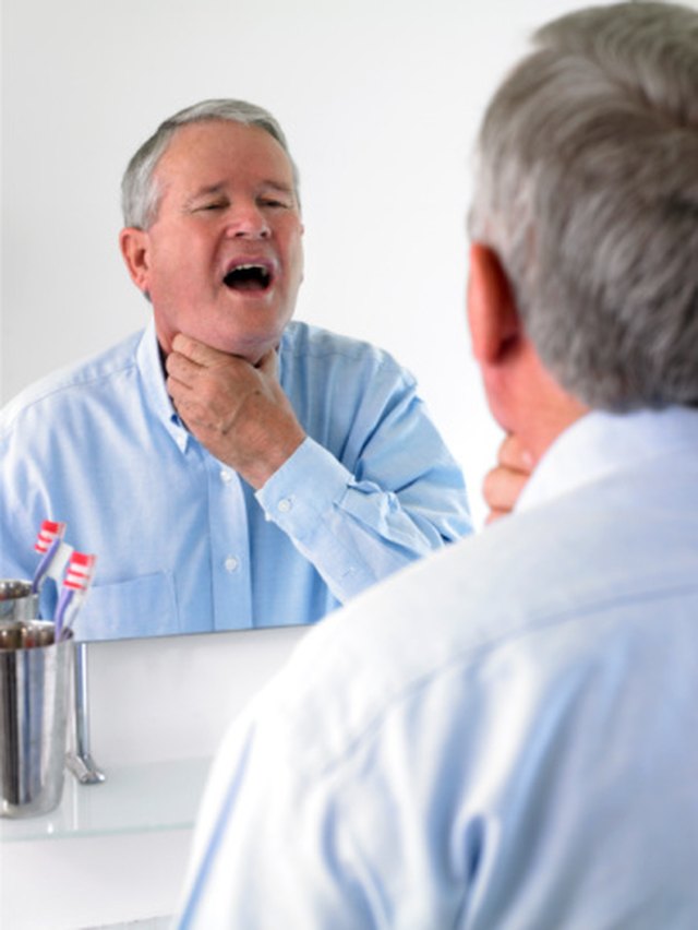 symptoms-associated-with-sinus-drainage-down-the-back-of-the-throat